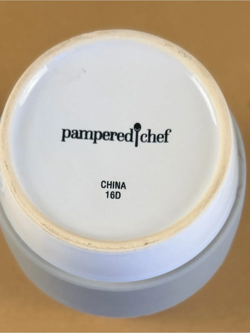 Pampered Chef compact ceramic